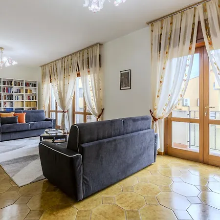 Il Rifugio Dei Lettori Con Terrazza Apartmán