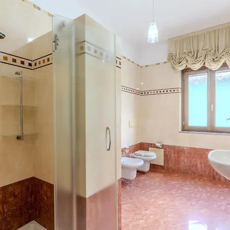 Daire Il Rifugio Dei Lettori Con Terrazza Giba